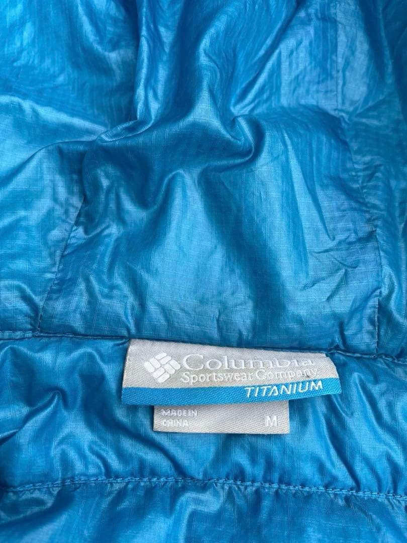 Columbia Titanium クレーターレイクダウンジャケット ネイビー - メルカリ