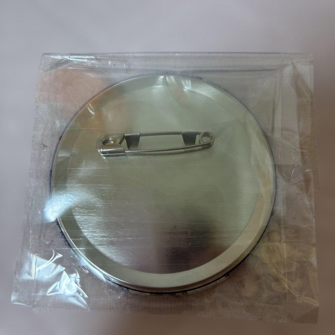 ツイステ スケアリー 缶バッジ ジェイド - メルカリ