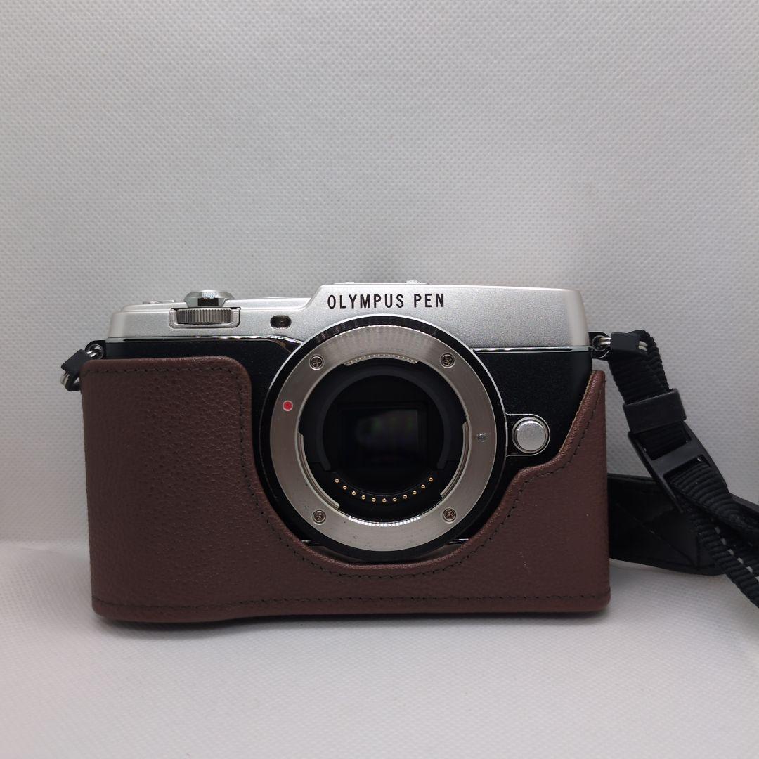 OLYMPUS PEN E-P5 シルバー レザーケース付き - メルカリ