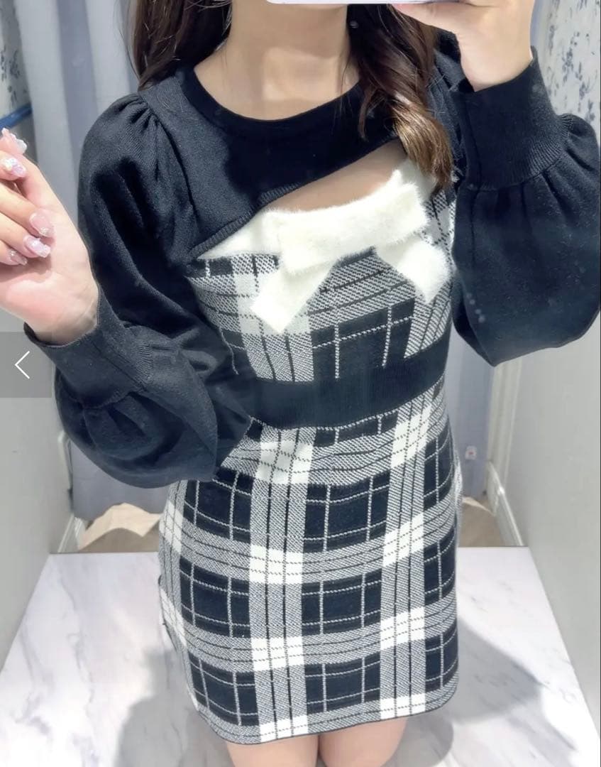 evelyn バストリボンチェックニットOP ブラック - メルカリ