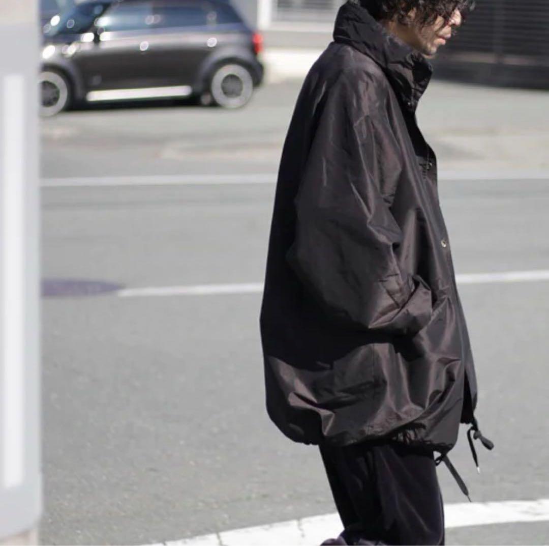 美品】23aw COMOLI コットンシルクフーデッドコート - メルカリ