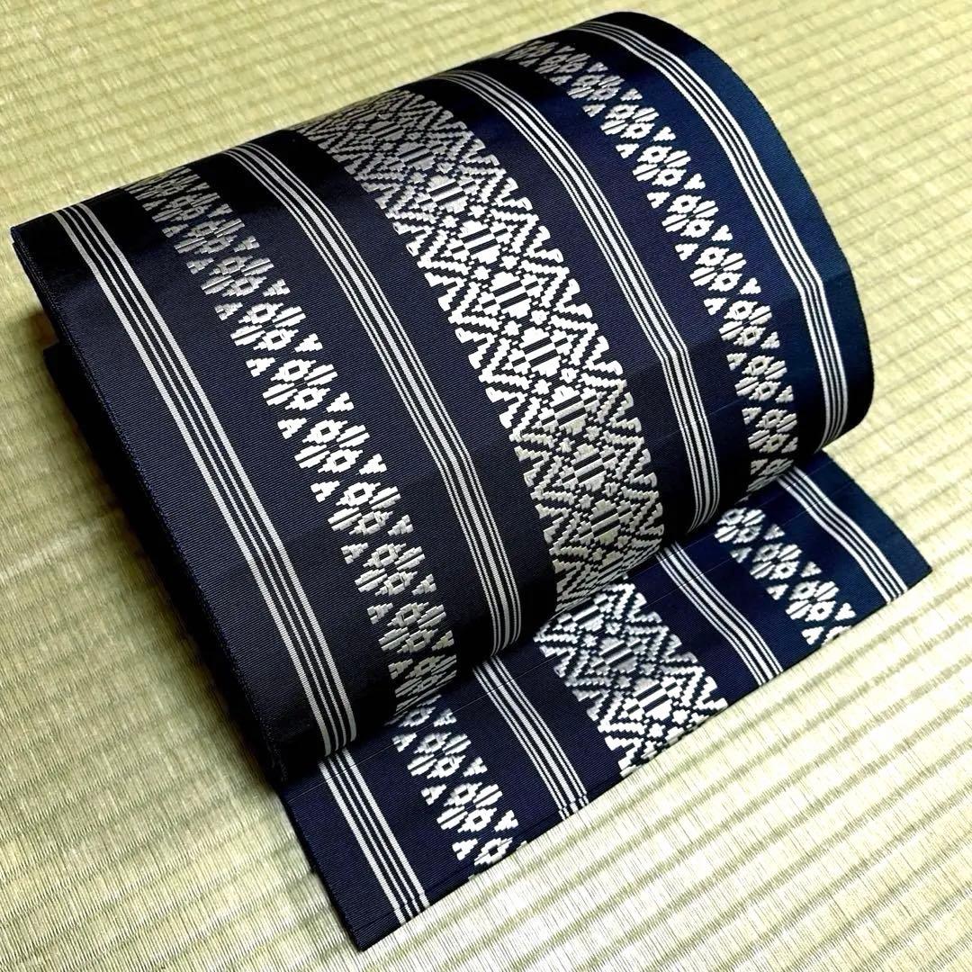 正絹　全通博多織　名古屋帯《献上柄》