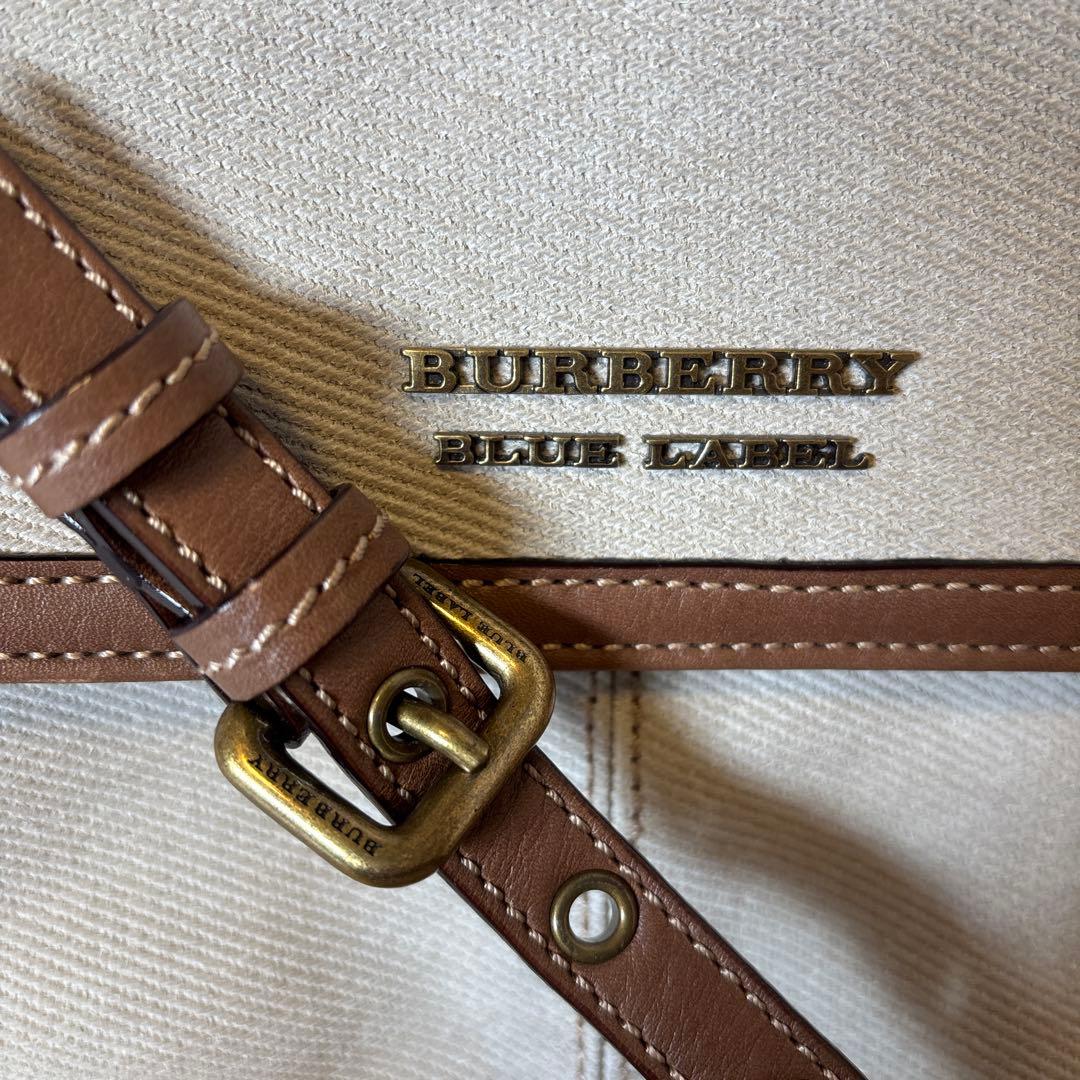 バーバリーブルーレーベル キャンバス×レザーショルダーバック 斜め