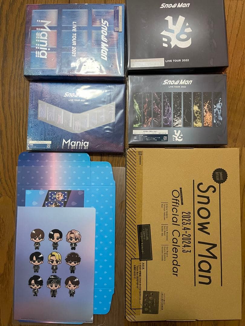 ミュージック man mania/labo Blu-ray Amazon.com: Snow Man LIVE TOUR 2022 Labo.(通常盤)(Blu-ray3枚組