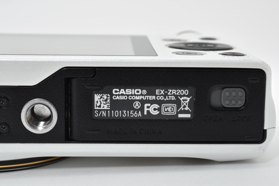 ☆超美品☆ カシオ EXILIM EX-ZR200 #20697 - メルカリ