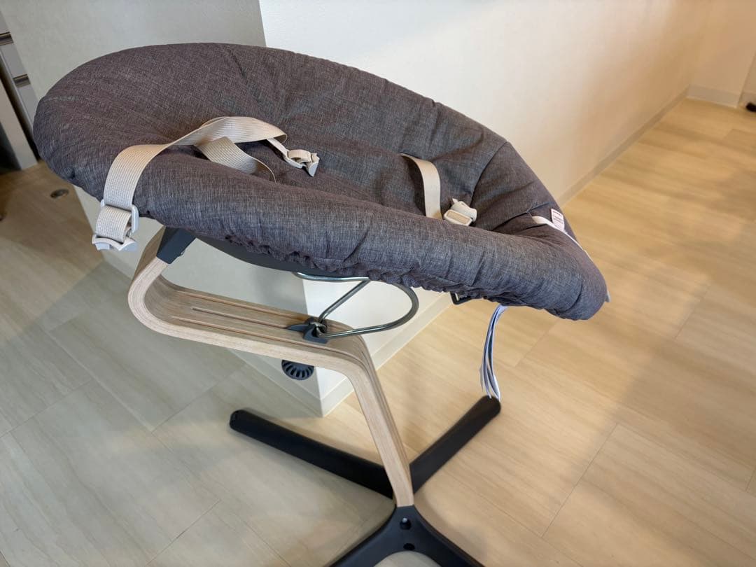 ストッケ　ノミ　ニューボーンセット　美品 ストッケ ノミ ニューボーンセット | Stokke® オンラインショップ