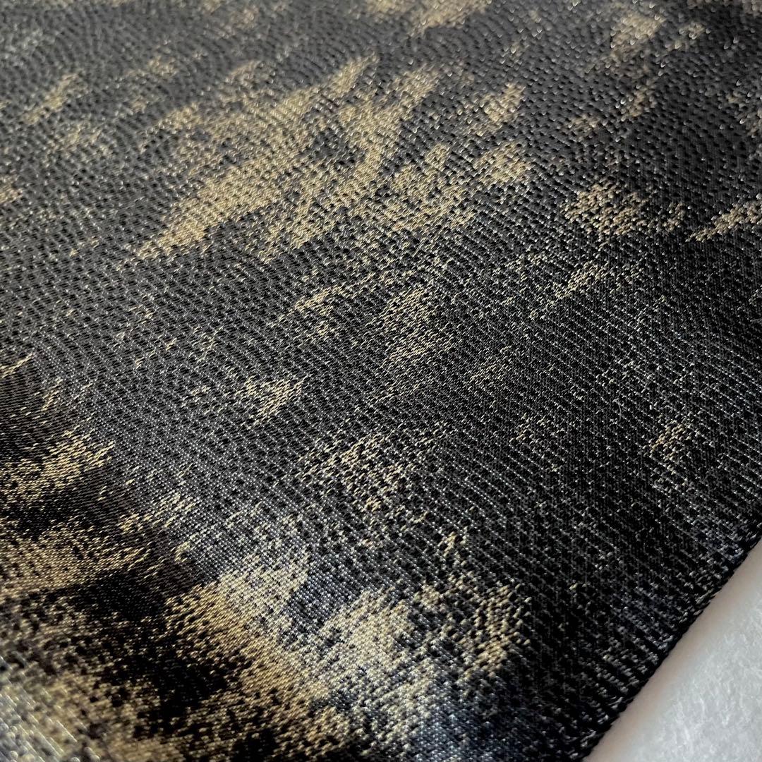 六通柄袋帯 宝相華文様 瑞花文 花唐草 金糸 黒色 通好み逸品 粋 大人の