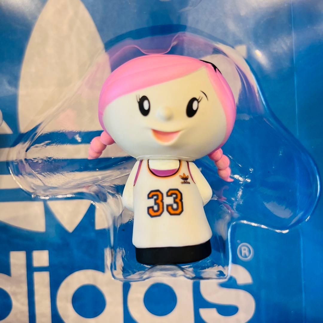 超希少非売品 アディダス×リラックス×STOC トリプルコラボフィギュア