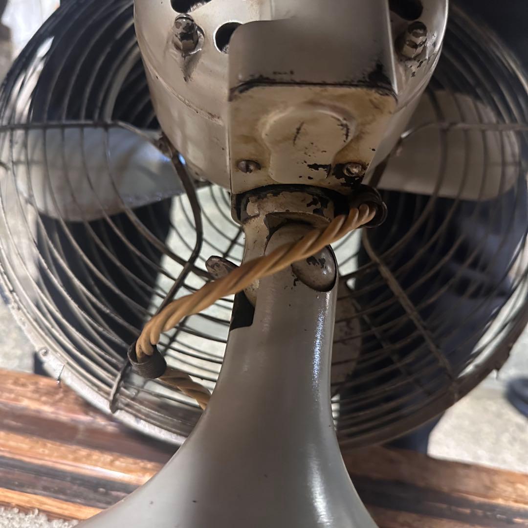 KDK レトロ扇風機 4枚羽根 4段階 - メルカリ