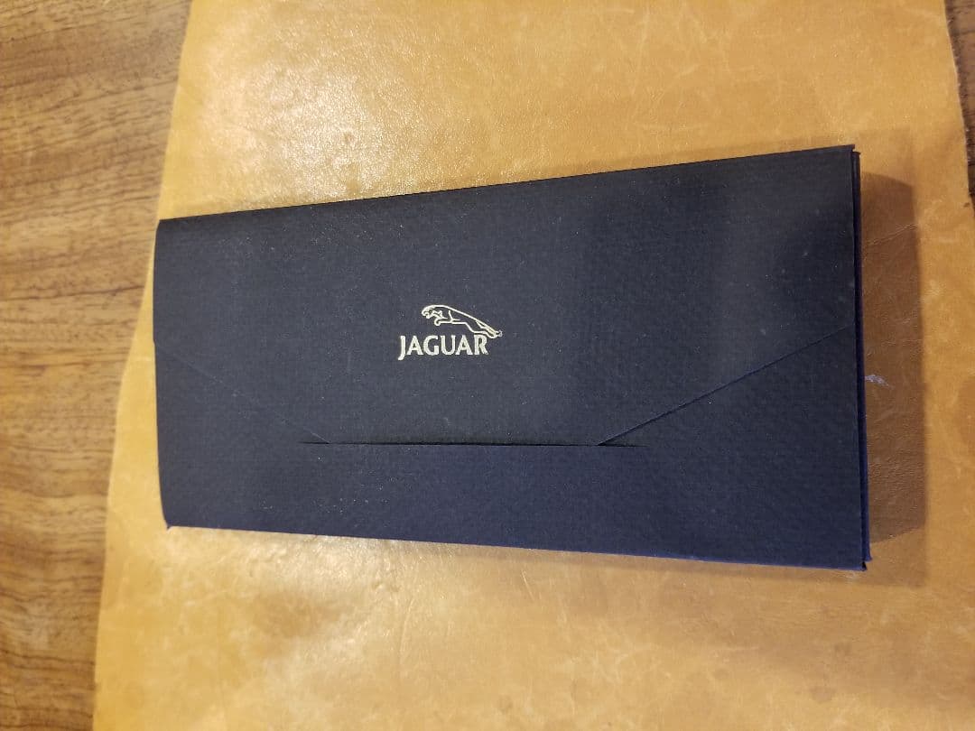 JAGUAR Sタイプ シルバーグリルキーホルダー - メルカリ