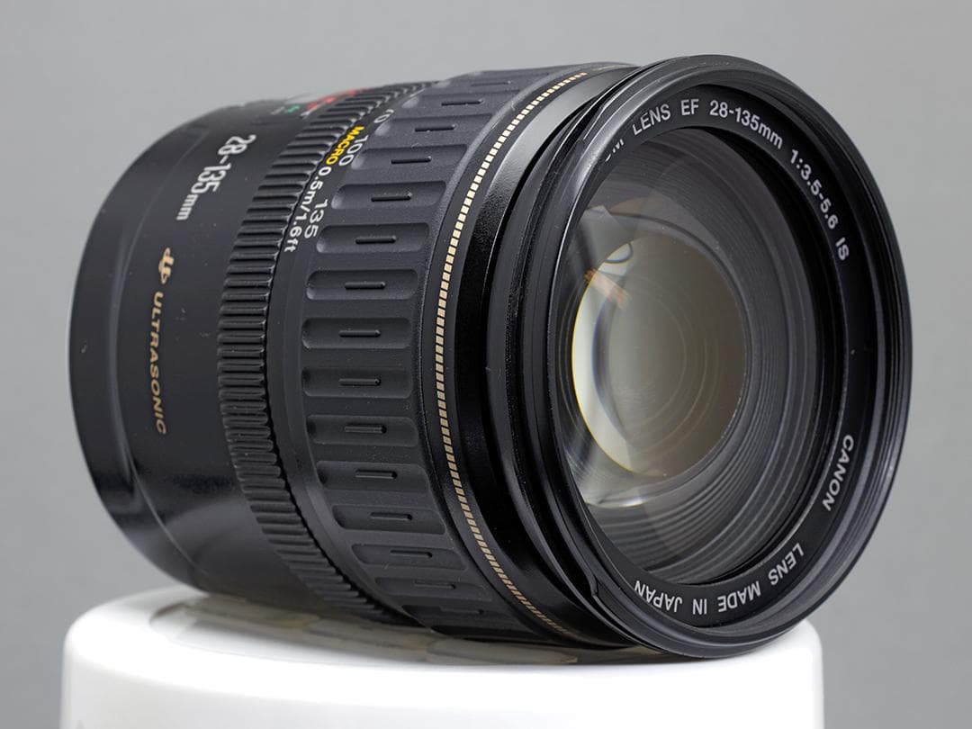Canon EF 28-135mm f/3.5-5.6 IS USM 中古美品