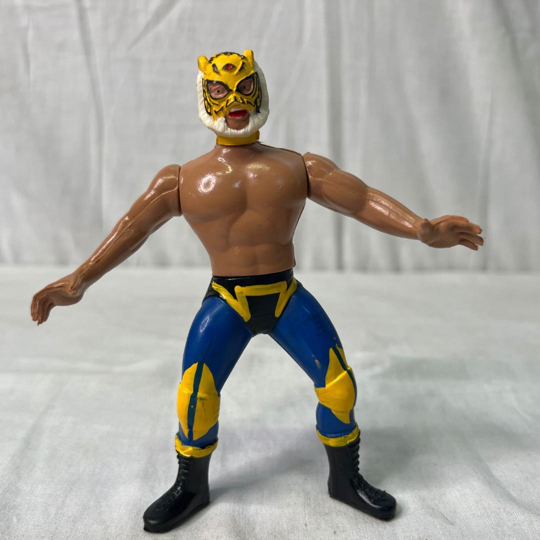初代タイガーマスク フィギュア - メルカリ