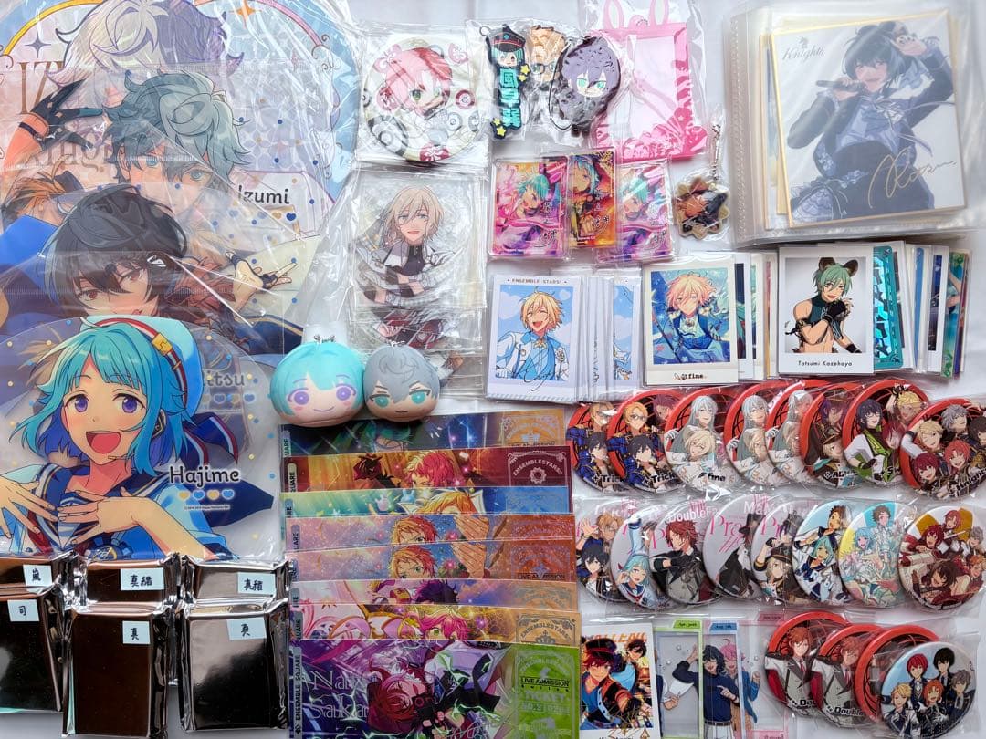 あんスタ グッズ 約170点まとめ売り - メルカリ