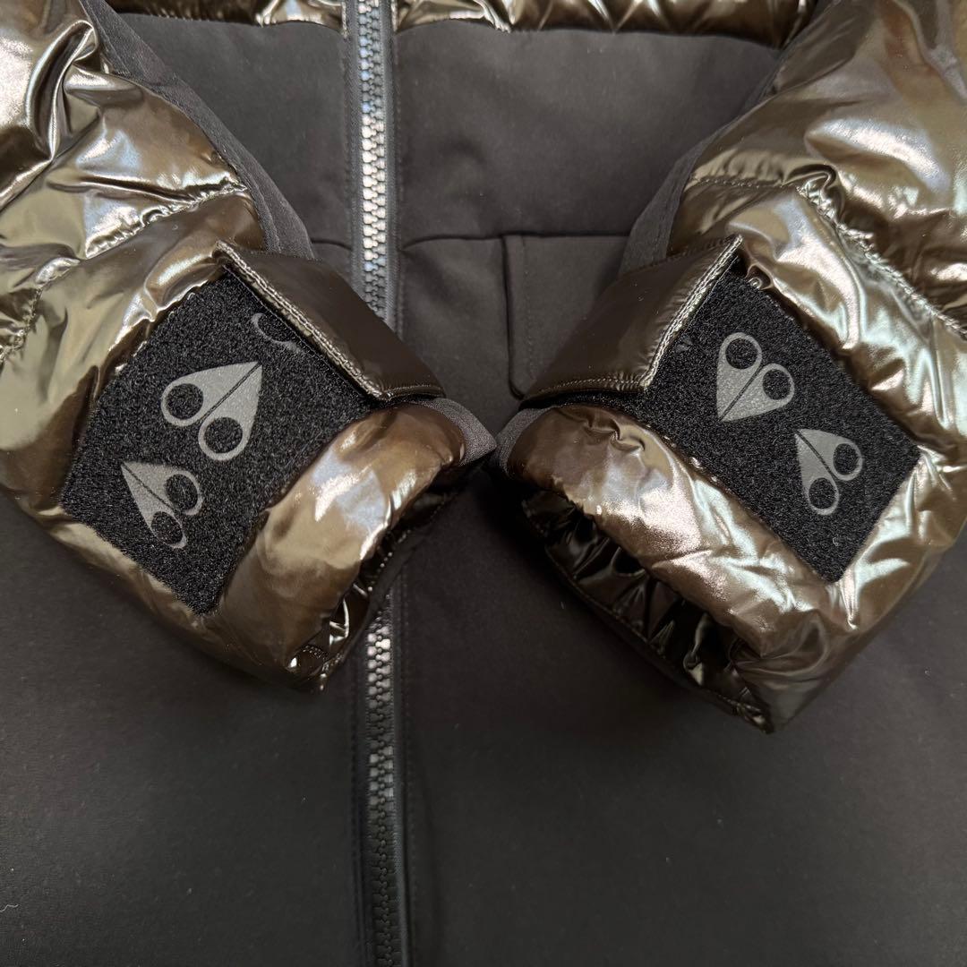 ムースナックルズ カーキ ダウンジャケット ハンガー付 - メルカリ