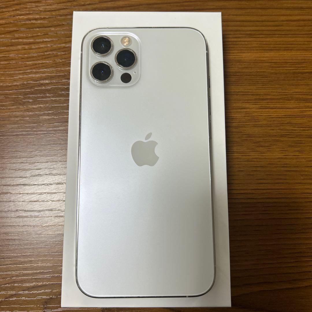 Apple iPhone 12Pro シルバー 本体 - メルカリ