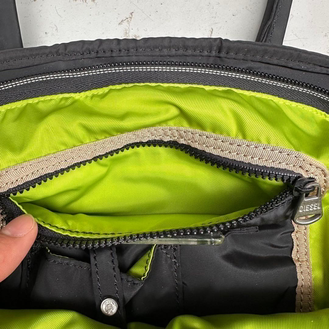 00s diesel handbag archive メタルロゴ ナイロンバッグ - メルカリ