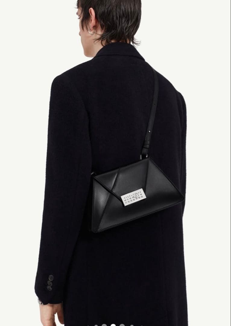 完売品　ショッパー付　MM6 ショルダーバッグ　渋谷ブティック購入正規品 MM6 エムエム6 メゾンマルジェラ MAISON MARGIELA バッグ ショルダー