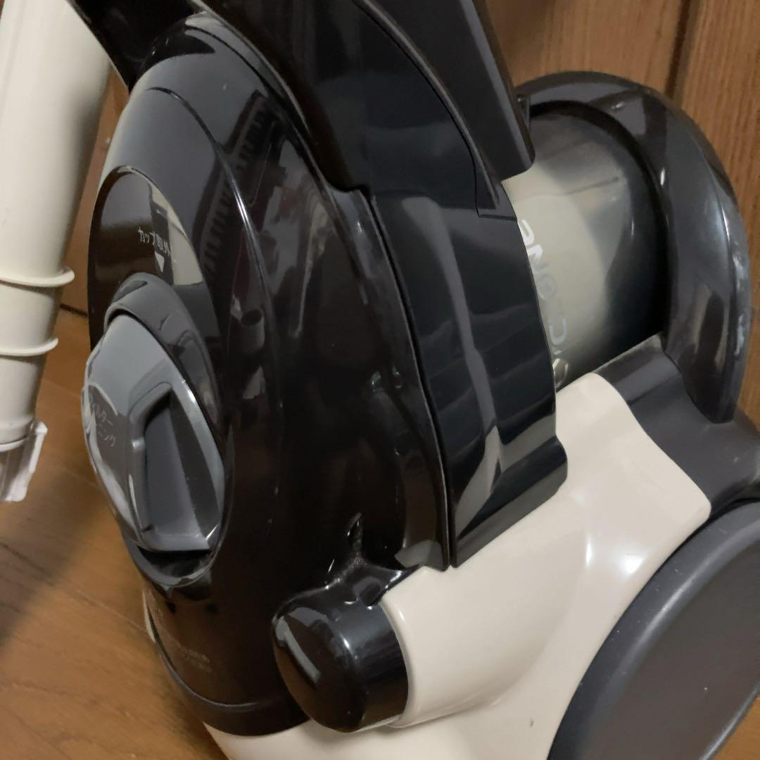 SHARP サイクロン式キャニスター掃除機 本体 EC-CT12-C - メルカリ