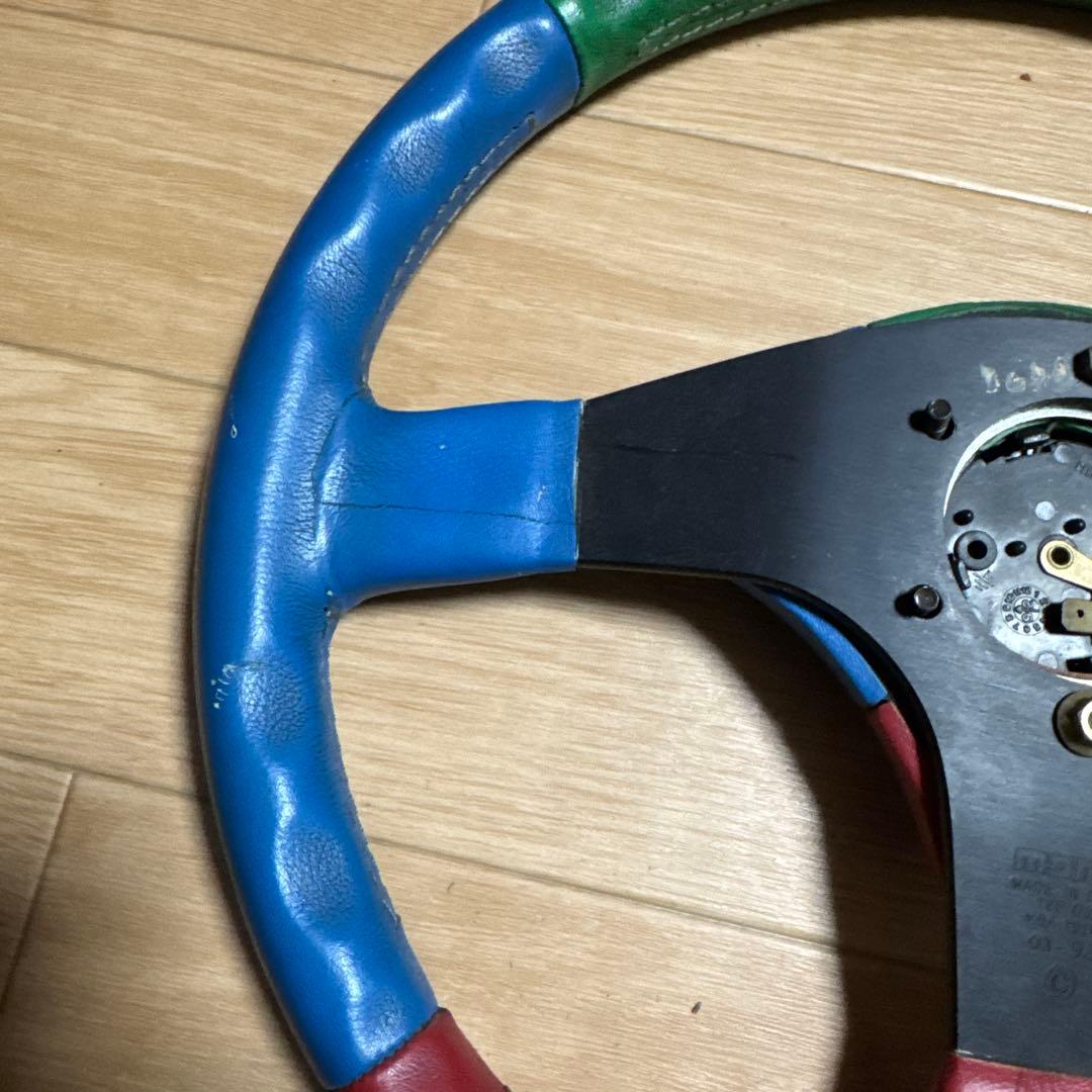 momo モモベネトンF1 TEAMステアリングハンドル MOMO Benetton momo