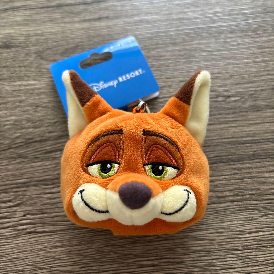 ディズニー ズートピア ニック ファンキャップキーチェーン - メルカリ