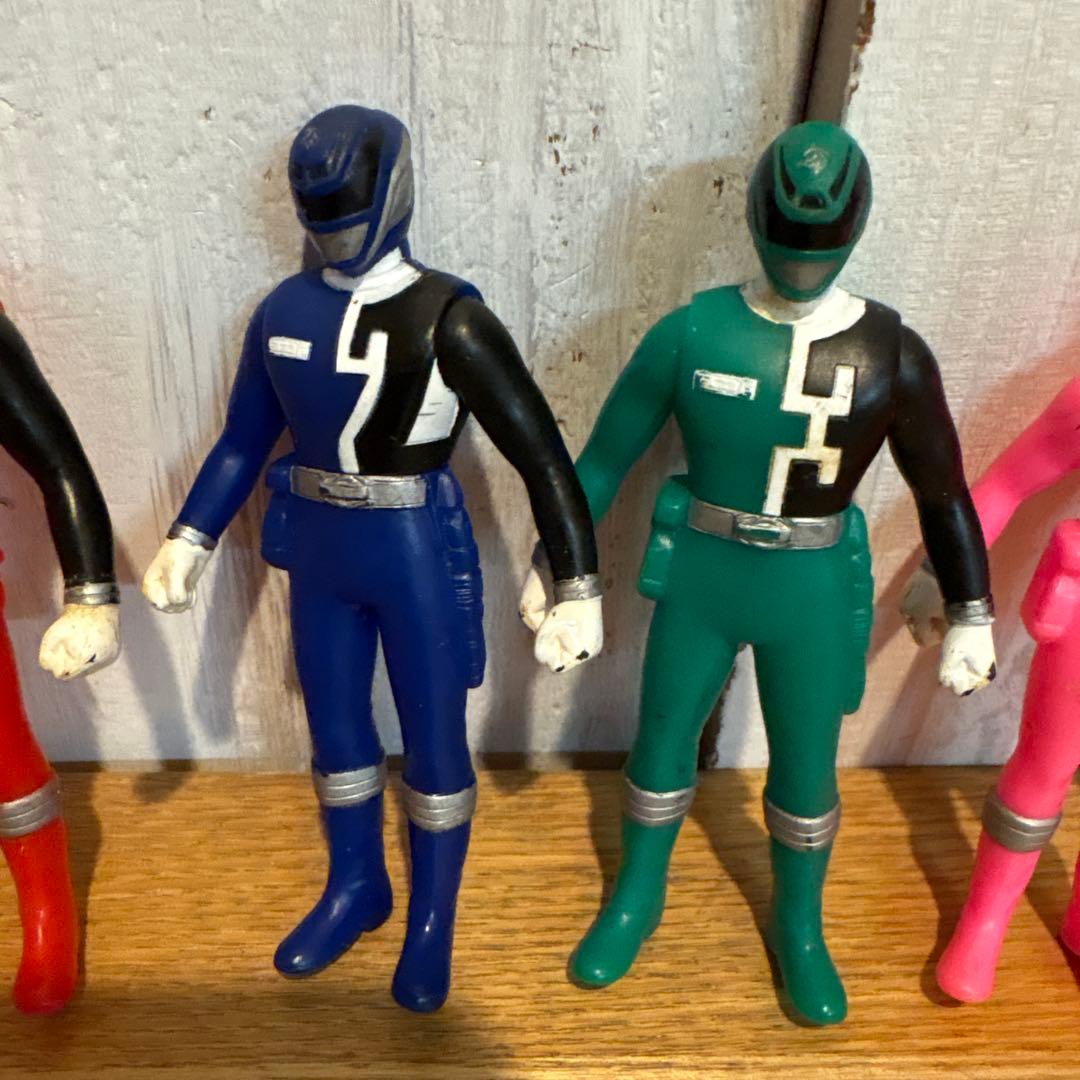 特捜戦隊デカレンジャー フィギュア 6体セット - メルカリ