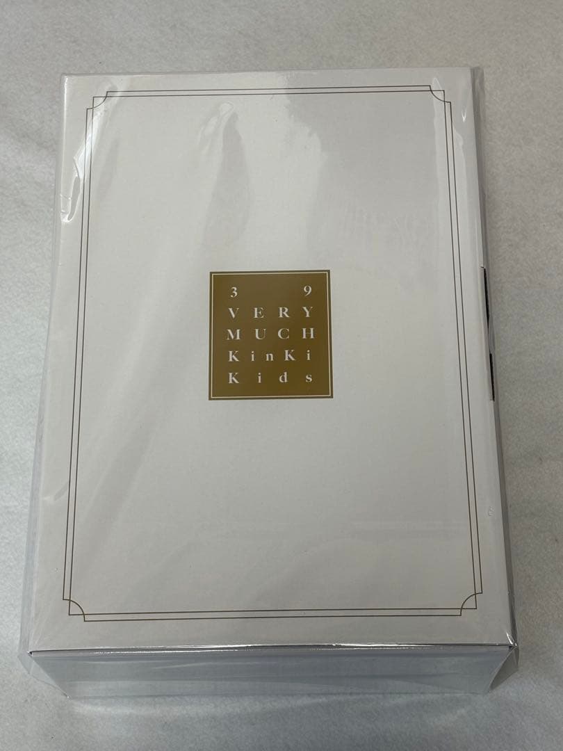 【新品】KinKi Kids Best Album39 Very much 31oTFGnMiLL.jpg_BO30,255,255,