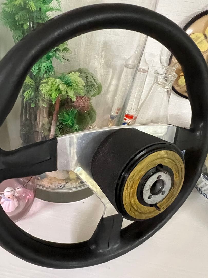 希少品！激安送料込‼️ フェラーリ ステアリング 跳ね馬マーク