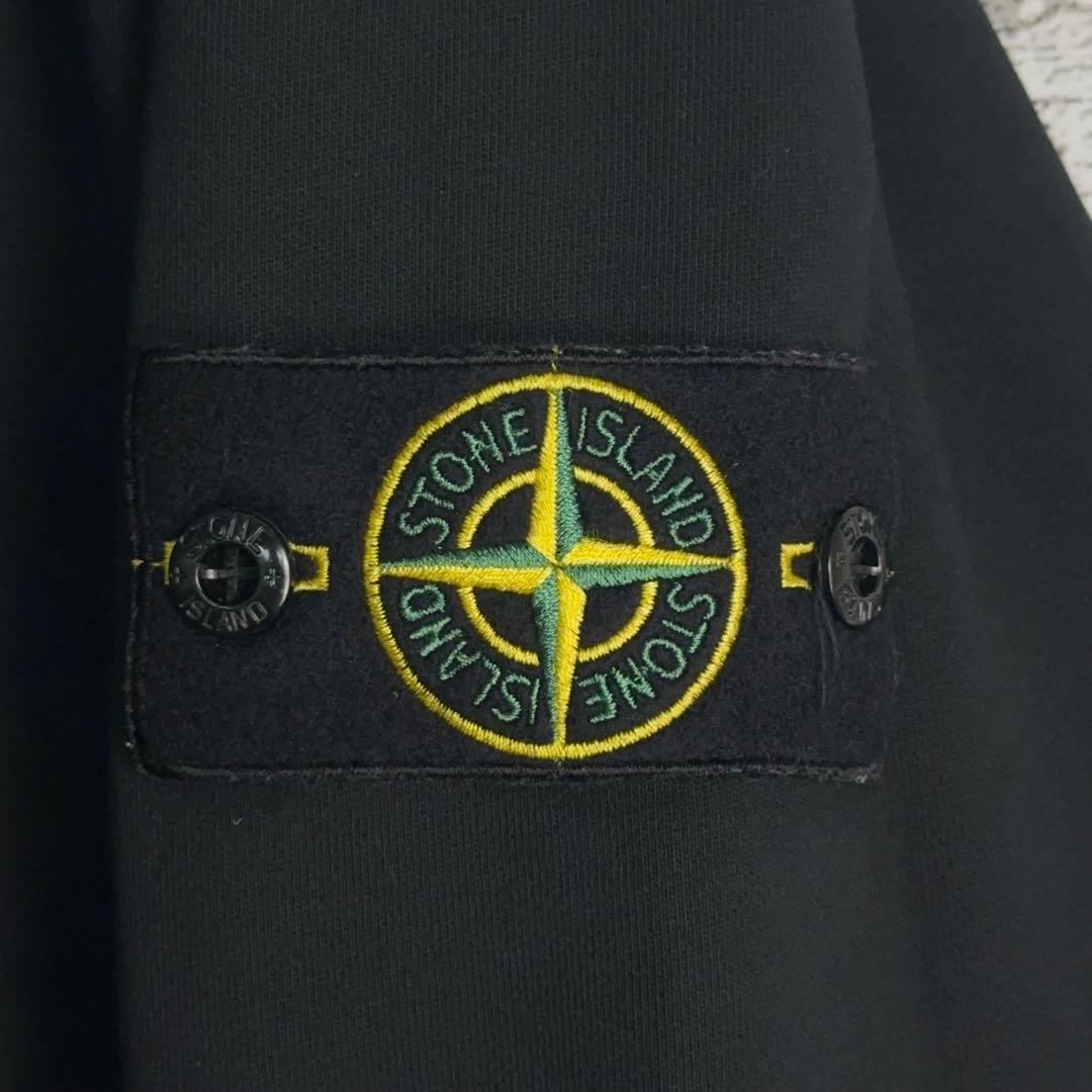 11766【美品・QR鑑定済み】ストーンアイランド XLサイズスウェット 黒