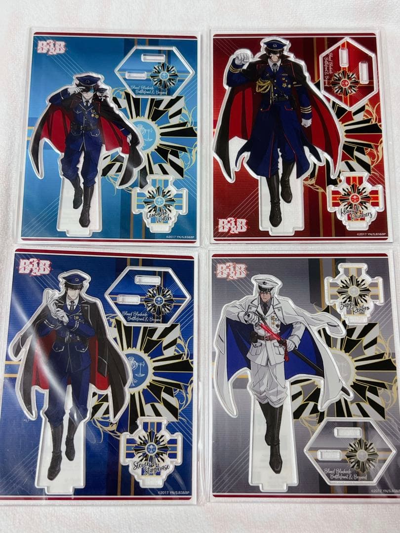 血界戦線 軍服 アクリルスタンド セット - メルカリ