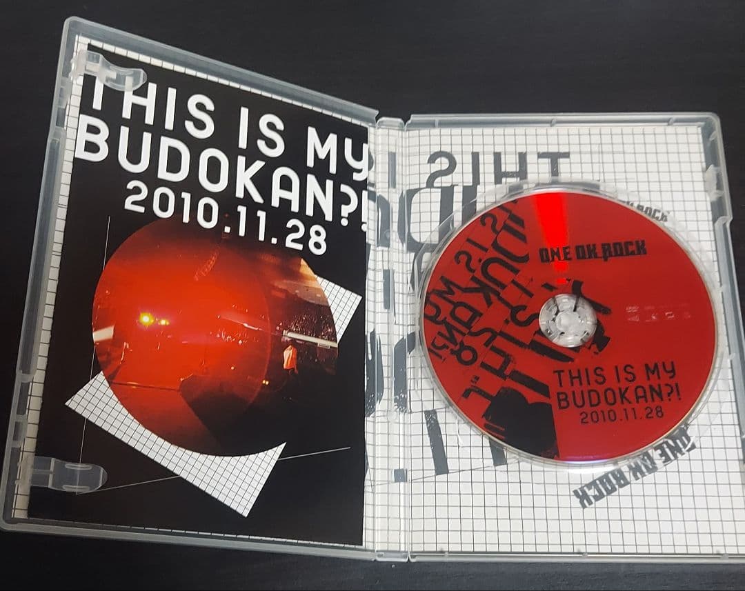 ONE OK ROCK LIVE DVD 4枚 セット - メルカリ