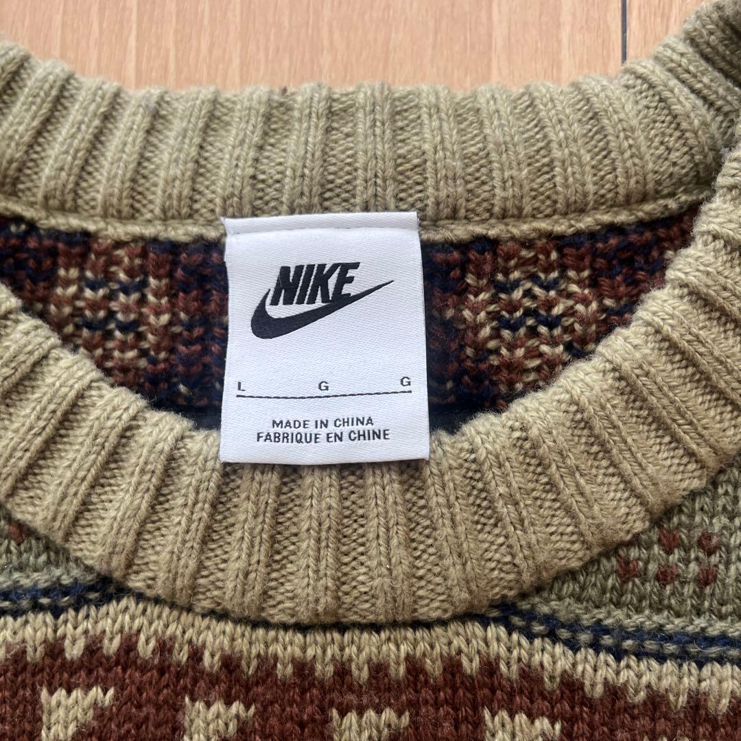 2024年モデルNIKE 幾何学模様 ニットセーター - メルカリ