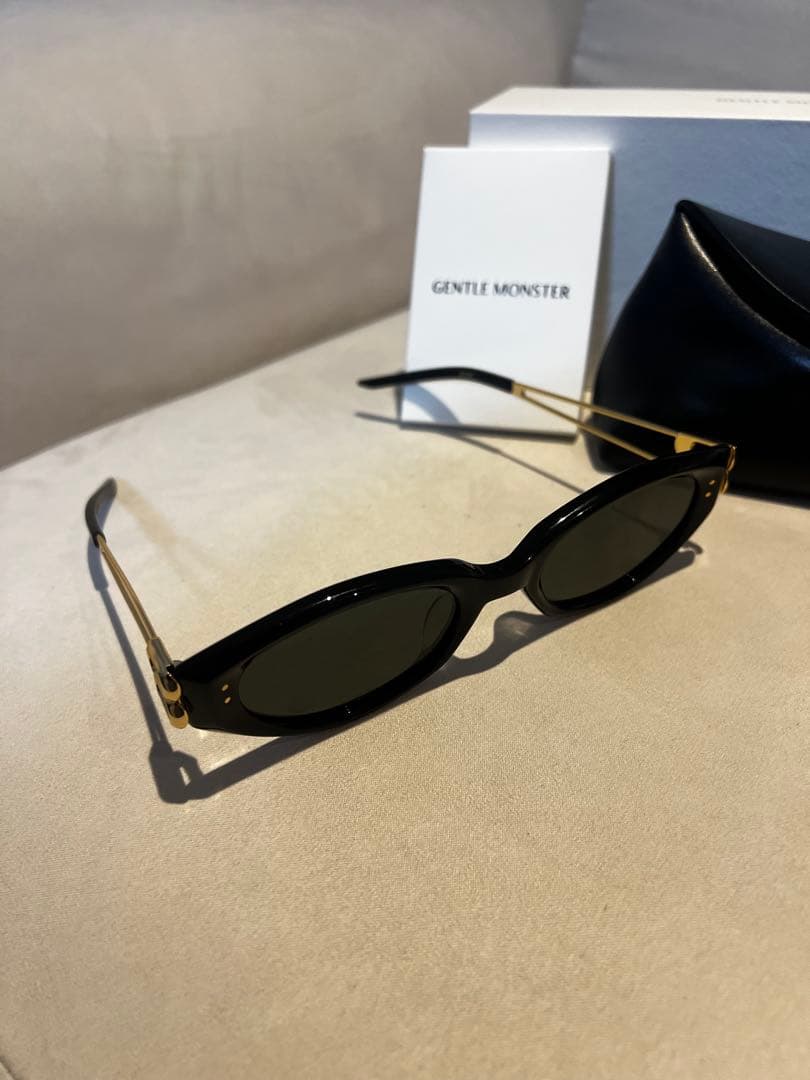 保証書付】ジェントルモンスター サングラス Kunst 01GD - メルカリ