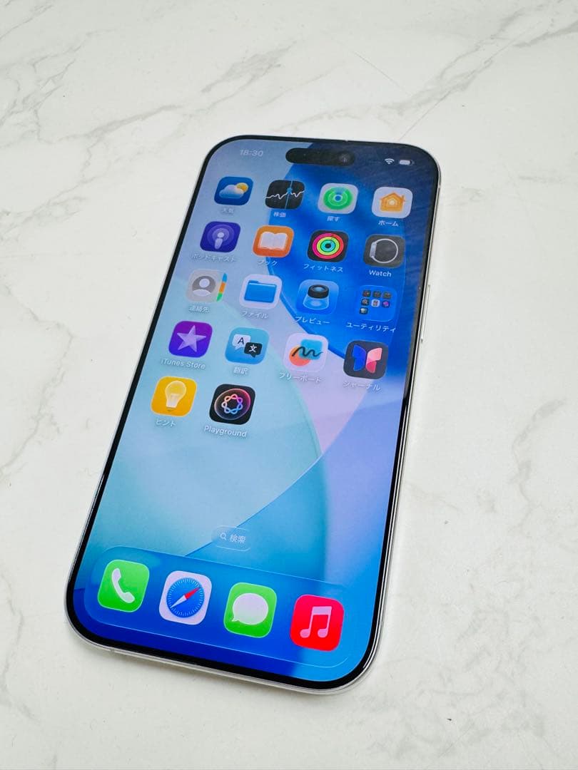 美品　iPhone 16 Pro 256GB MYN13J/A SIMフリー iPhone 新品。未開封 16 Pro 256GB MYN13J/A ホワイトチタニウム