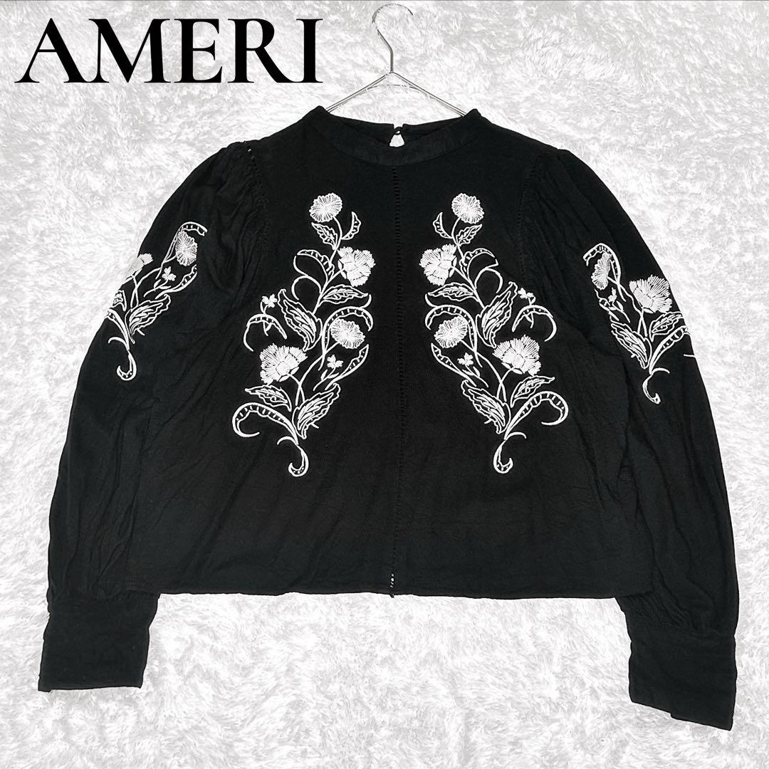 AMERI アメリ エンブロイダリー刺繍入り ブラウス バルーンスリーブ 黒 エンブロイダリーアメスリブラウス