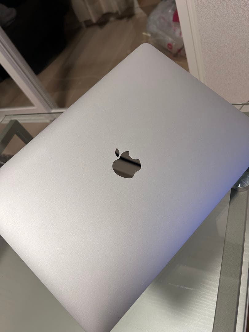 MacBook シルバー 本体 macOS Sonoma