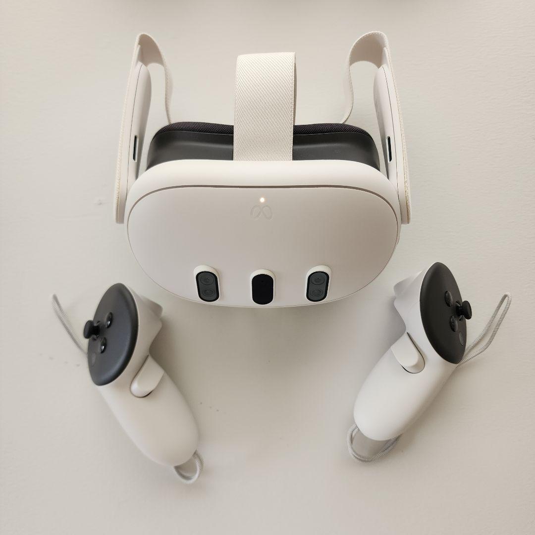  Quest 3（128GB） VRヘッドセット 本体＋純正充電器付き Amazon | Meta Quest 3S 対応 充電ドック 磁気 デザイン Quest 3S VR