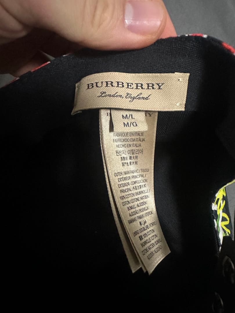 ら*ん様 BURBERRY カラフルベースボールキャップ M/L - メルカリ