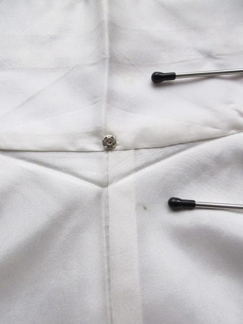 着用少ない！白大島＊本場縞大島紬＊アラベスク＆動物＊着物