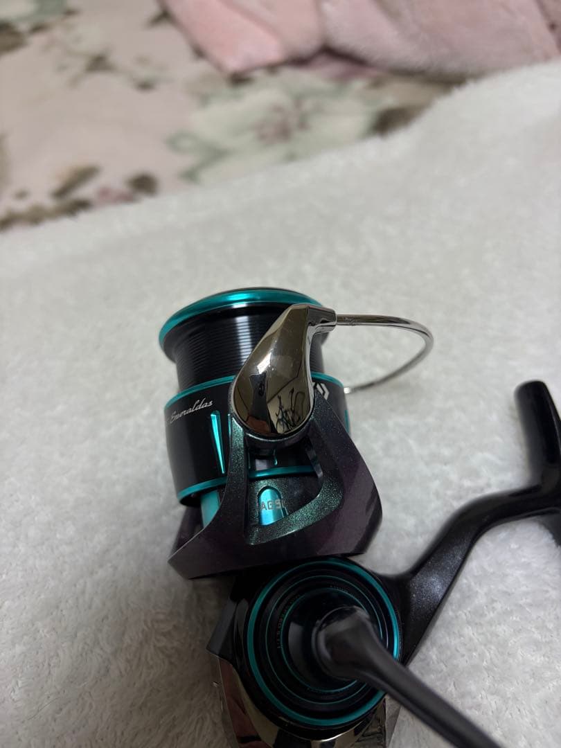 Daiwa 23エメラルダスRX FC LT 2500S OH済みフルベアリング - メルカリ