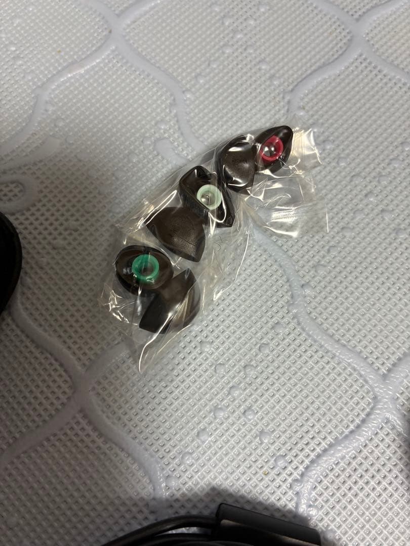 SONY 有線イヤホン 収納ケース付き XBA-H3 - メルカリ