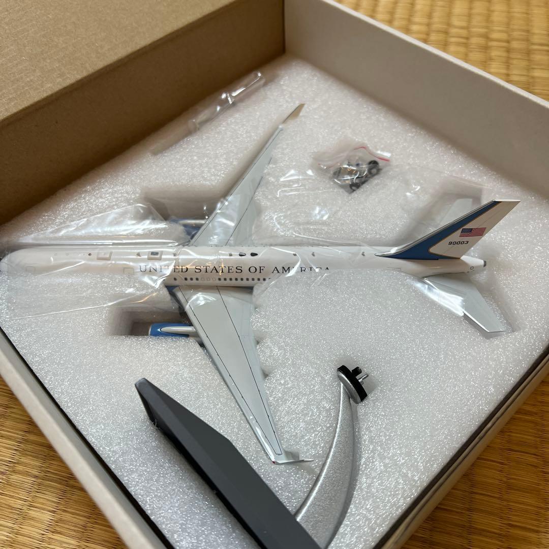 Boeing 757-200 1:200 INFLIGHT