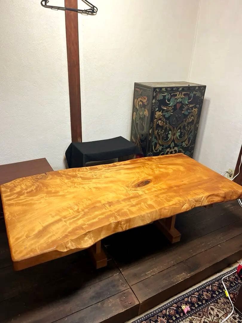 KM 天然木 白栃一枚板テーブル 高級家具 Amazon｜白栃（トチ） 全面杢 一枚板 2400×700-940-830×60 232006