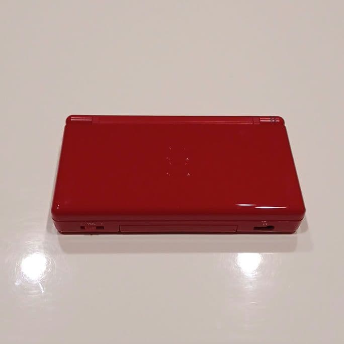 ニンテンドーDS LITE ソフト5本セット 年賀オリジナル 赤 非売品