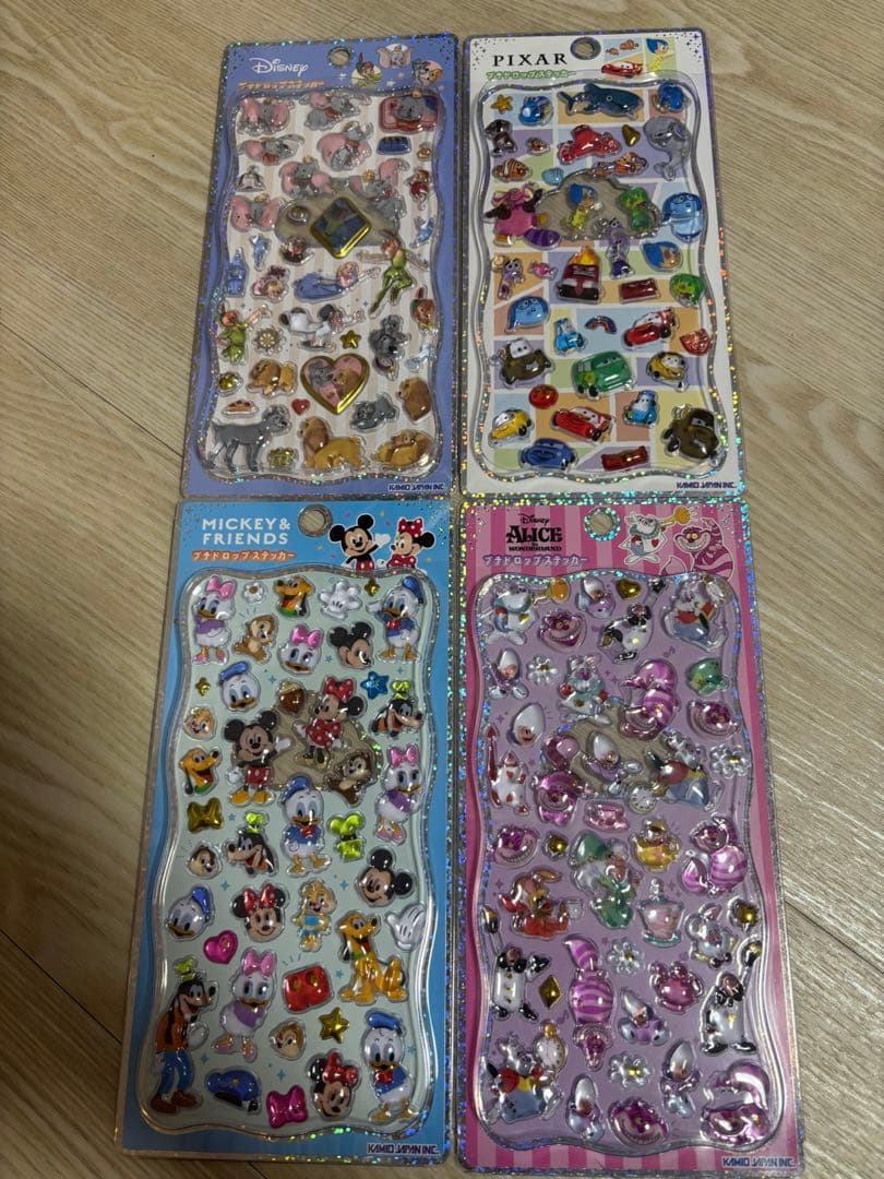 プチドロップステッカー 4枚セット ミッキー ピクサー アリス ダンボ