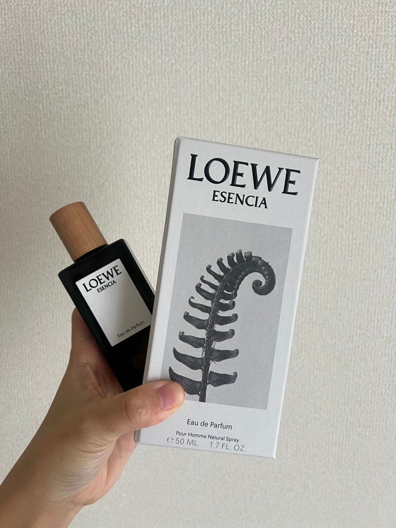 その他 LOEWE ESENCIA Eau de Parfum 50ml 今すぐ購入 LOEWE Esencia EDP - Monochromatic 50ml | ロエベ パルファム