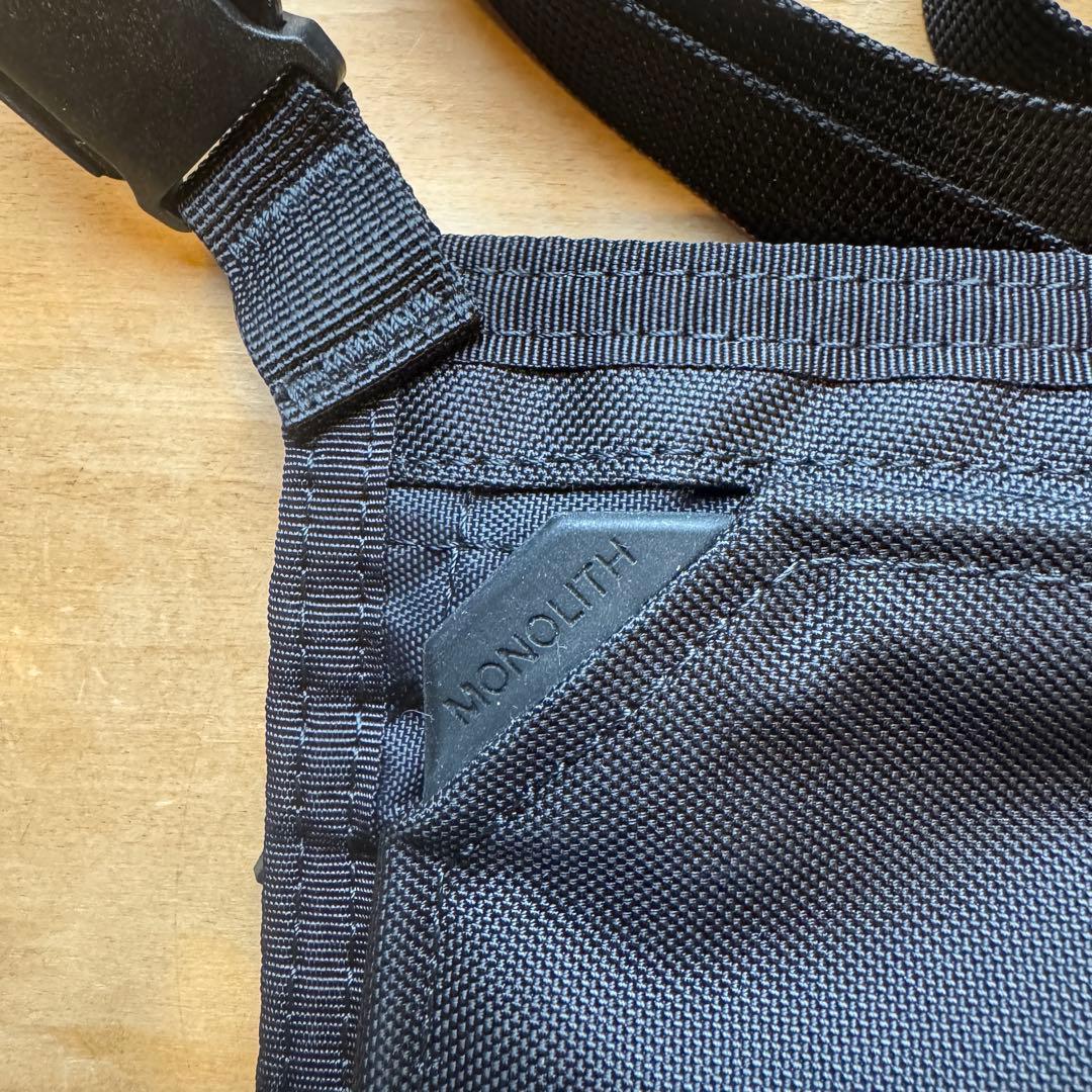 MONOLITH × everyone】□PAPERBACK POUCH □ - メルカリ