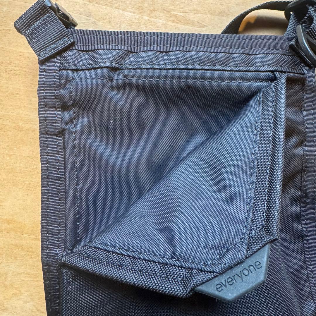 MONOLITH × everyone】□PAPERBACK POUCH □ - メルカリ