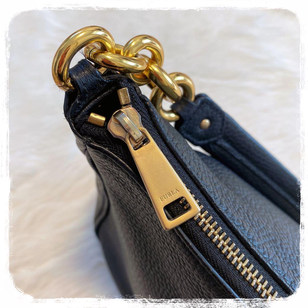 美品✧︎*。 FURLA ショルダーバッグ コメタS ホーボー 2way ブラック