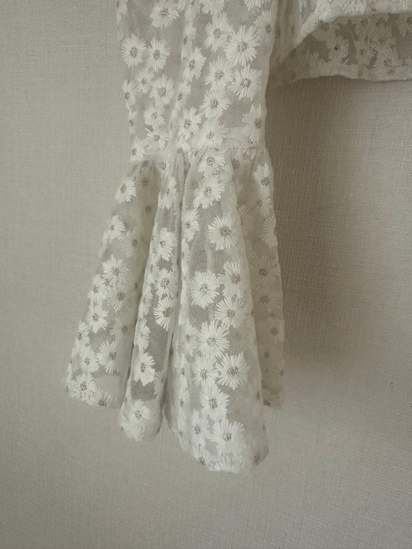 2025ウィムガゼット 刺繍レース ブラウス 花柄 シアー ホワイト 白