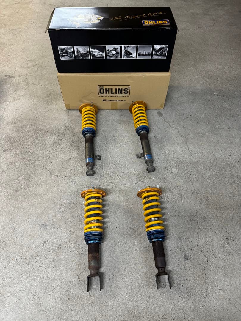 マツダRX-7 FD3S用の OHLINS サスペンション Mazda RX-7 (FD) - Öhlins DFV Road & Track Coilovers